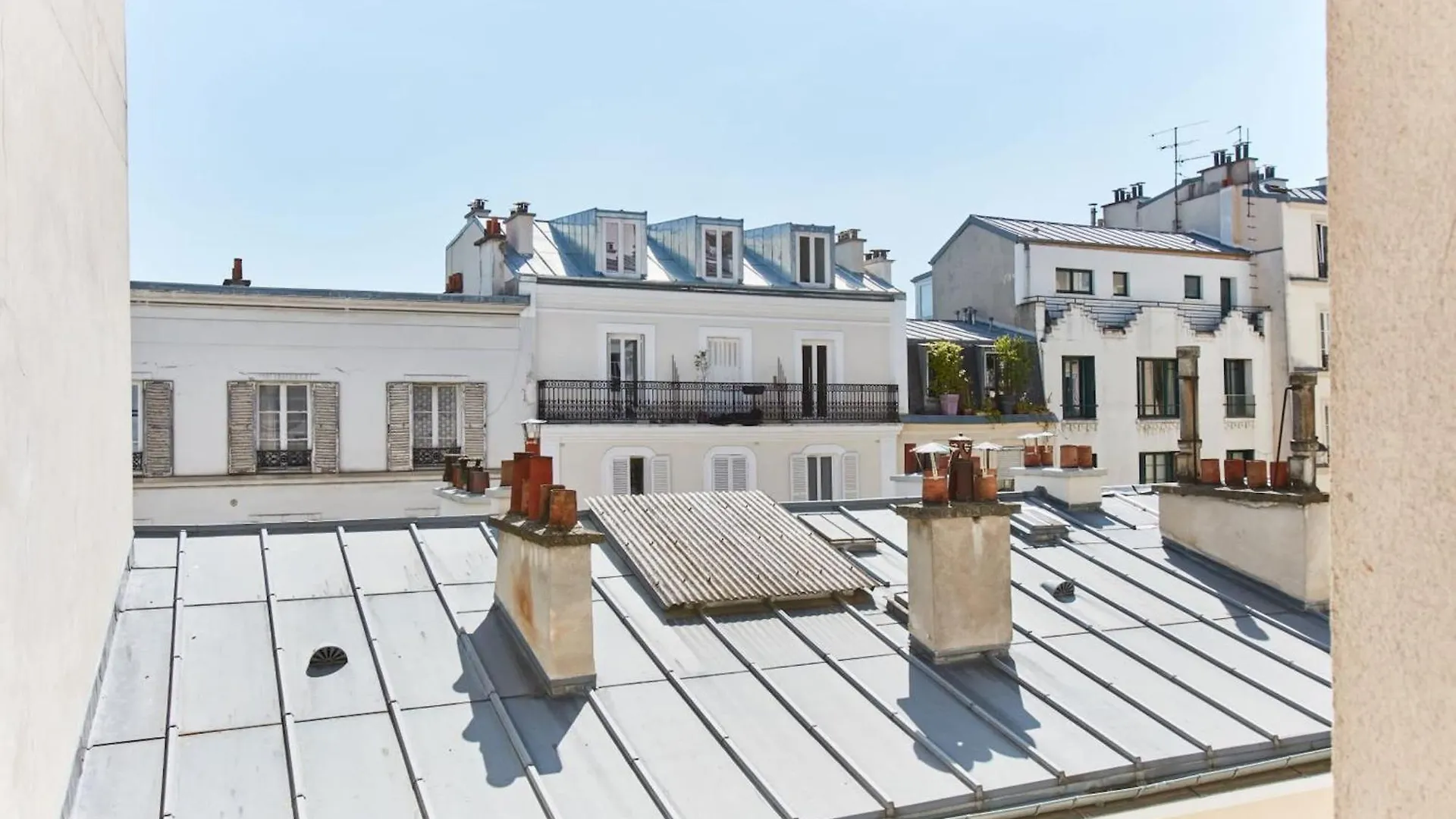 Montmartre & Sacre-Coeur Basilica - 1Br - Cityapartmentstay Paryż Francja